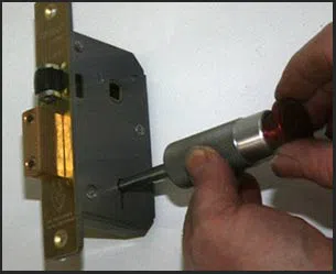 Kissimmee Locksmith Service Kissimmee, FL 941-702-6261 - 9-commercial-locksmith-near-me