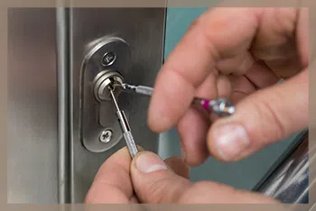 Kissimmee Locksmith Service Kissimmee, FL 941-702-6261 Kissimmee Locksmith Service Kissimmee, FL 941-702-6261 - zip